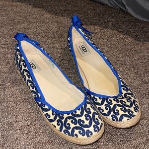UGG Navy and Cream Patterned Flats